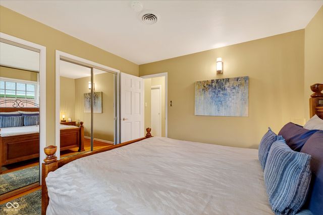 1649 Southview Drive, Indianapolis, IN 46227