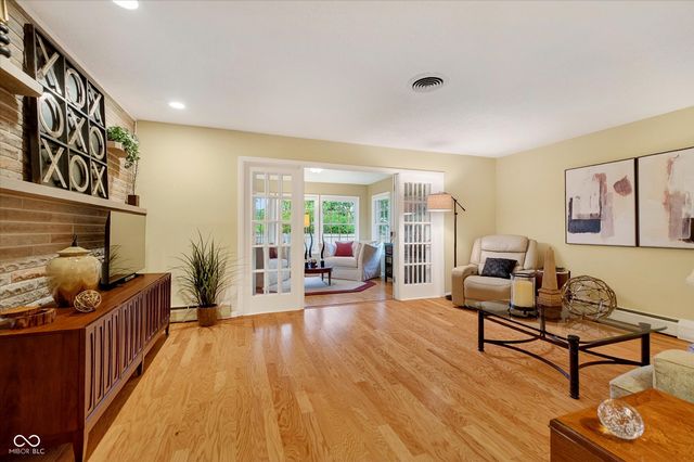 1649 Southview Drive, Indianapolis, IN 46227