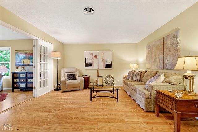 1649 Southview Drive, Indianapolis, IN 46227