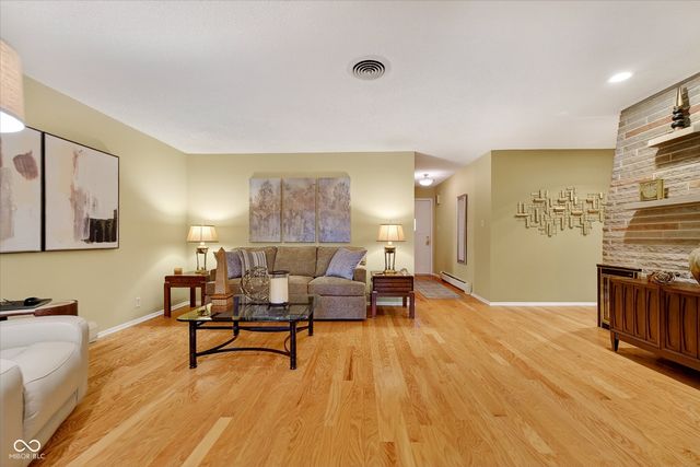 1649 Southview Drive, Indianapolis, IN 46227
