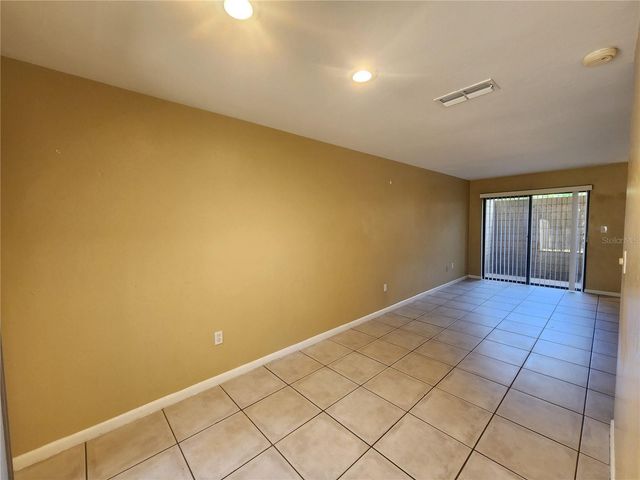 702 SW 70 TERRACE B, Gainesville, FL 32607