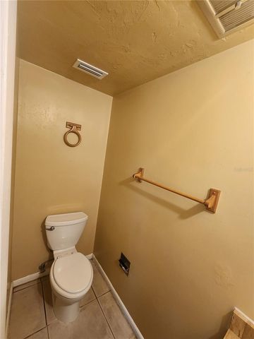 702 SW 70 TERRACE B, Gainesville, FL 32607