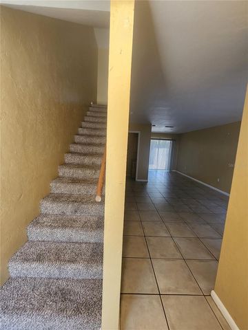 702 SW 70 TERRACE B, Gainesville, FL 32607