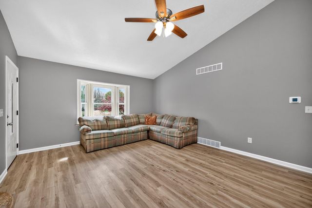 6470 Southgate Place, Burlington, KY 41005