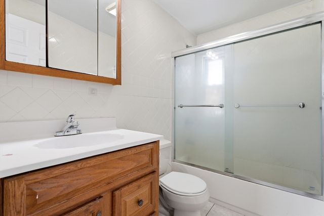 44 Everett St, Everett, MA 02149
