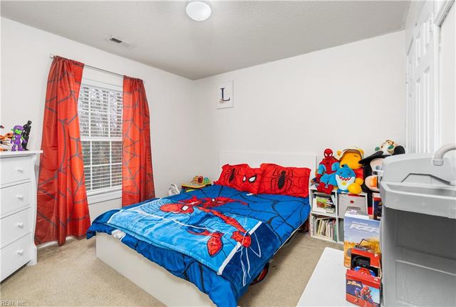 165 Bassett AVE, Virginia Beach, VA 23452