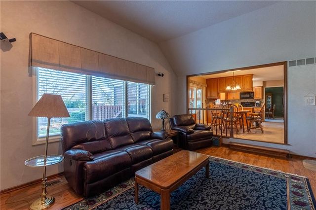 316 Tallgrass Drive, Lawrence, KS 66049