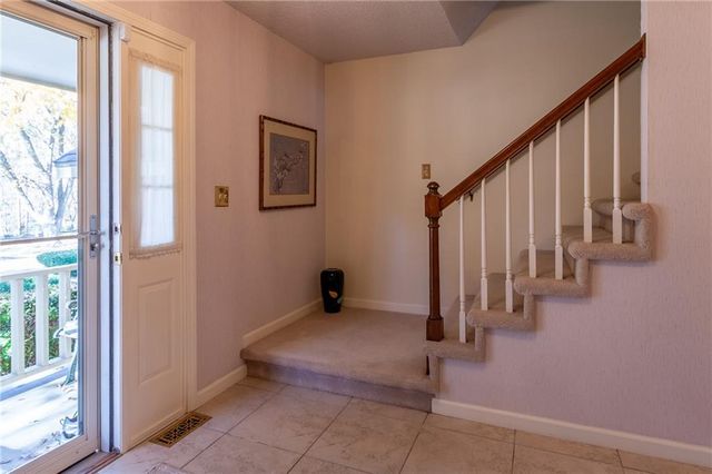 316 Tallgrass Drive, Lawrence, KS 66049