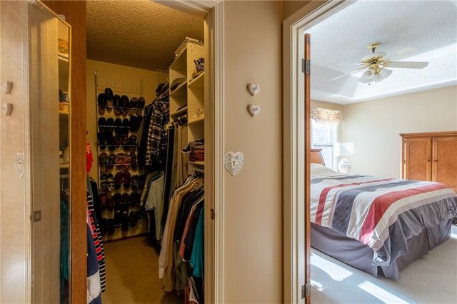 316 Tallgrass Drive, Lawrence, KS 66049