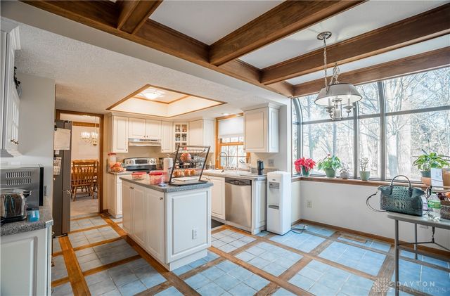 6521 Staverton Drive, Dayton, OH 45459