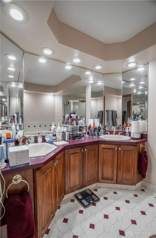 6521 Staverton Drive, Dayton, OH 45459