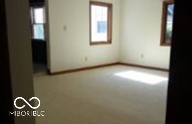 234 S East Street, Pendleton, IN 46064