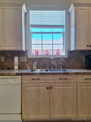 8518 PIPIT Court, Montgomery, AL 36117