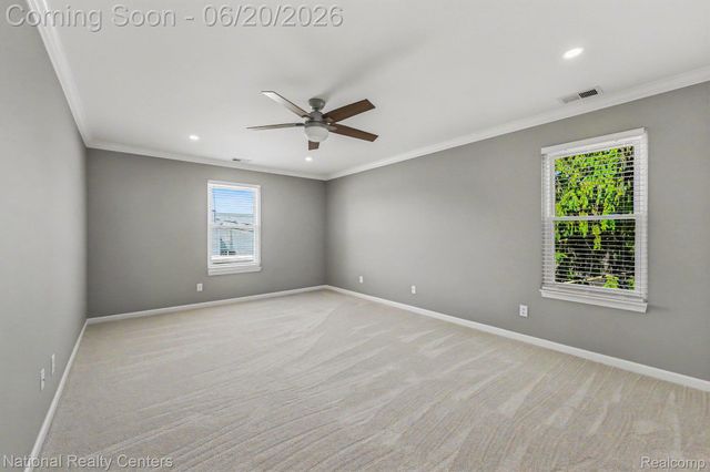 5076 Harbor Oak Drive, Waterford Charter Township, MI 48329