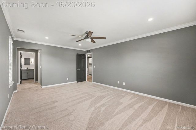 5076 Harbor Oak Drive, Waterford Charter Township, MI 48329