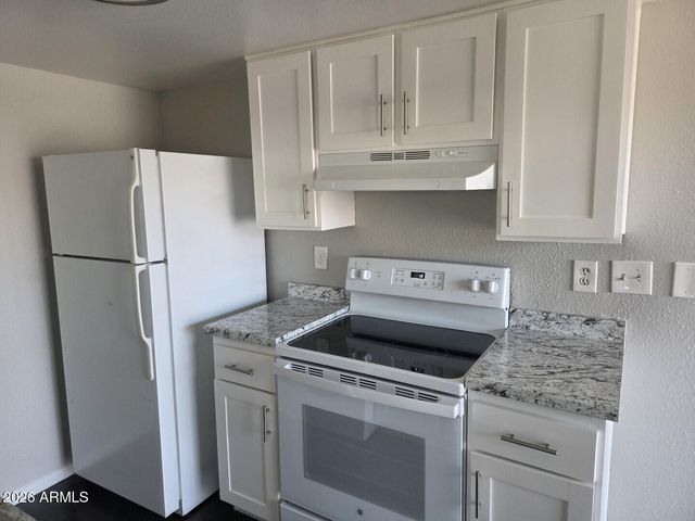 2133 W Turney Avenue 76D, Phoenix, AZ 85015