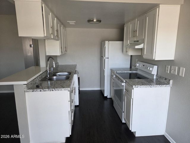 2133 W Turney Avenue 76D, Phoenix, AZ 85015