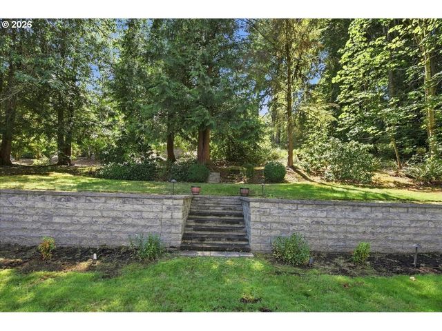 2840 Nw WALDEN Dr, Camas, WA 98607
