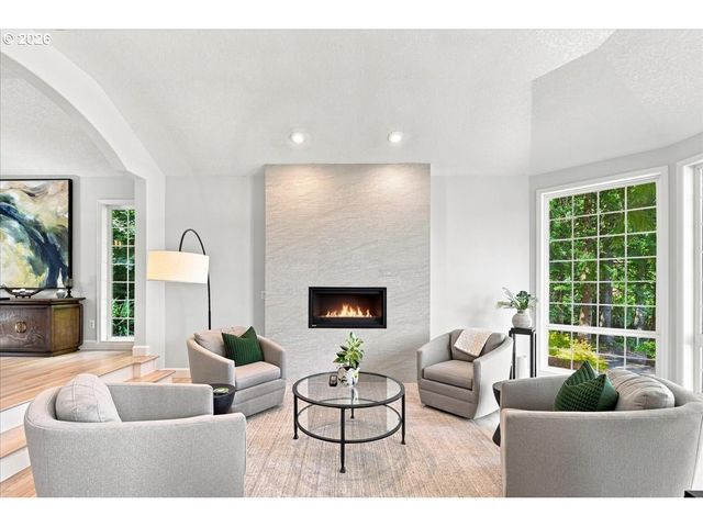 2840 Nw WALDEN Dr, Camas, WA 98607