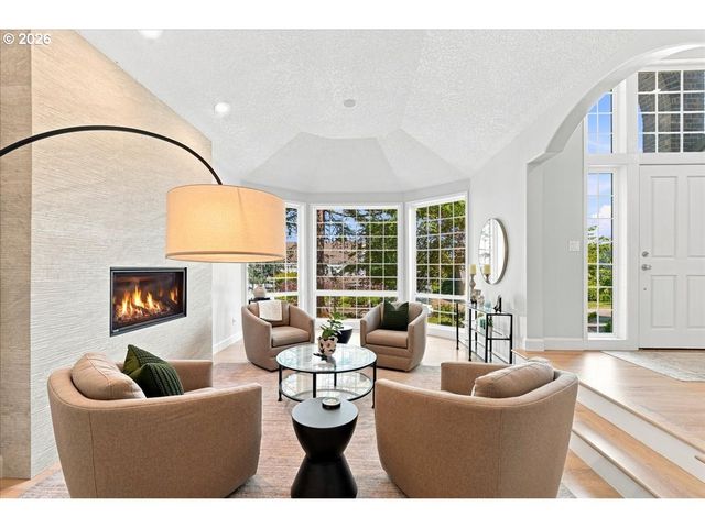 2840 Nw WALDEN Dr, Camas, WA 98607