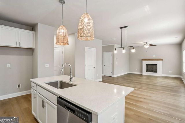 2099 Easterwood Terrace, Decatur, GA 30032