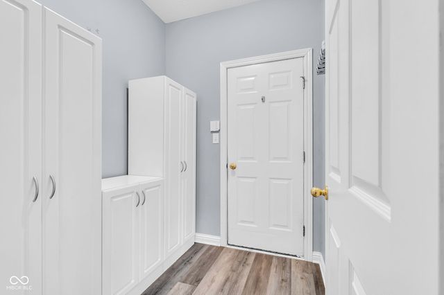 1821 Spring Beauty Drive, Avon, IN 46123