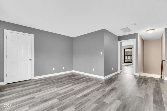 1821 Spring Beauty Drive, Avon, IN 46123