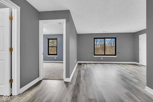 1821 Spring Beauty Drive, Avon, IN 46123