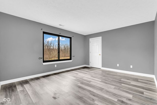 1821 Spring Beauty Drive, Avon, IN 46123