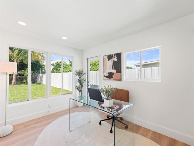 1135 N Andrews Ave, Fort Lauderdale, FL 33311