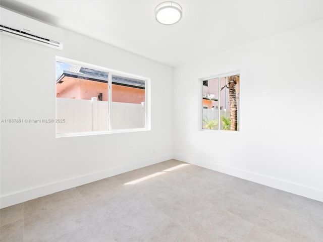 1135 N Andrews Ave, Fort Lauderdale, FL 33311