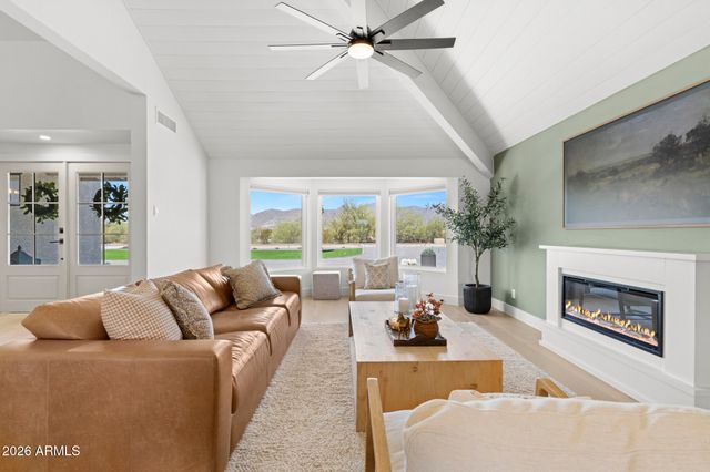 7031 N PERRYVILLE Road, Waddell, AZ 85355