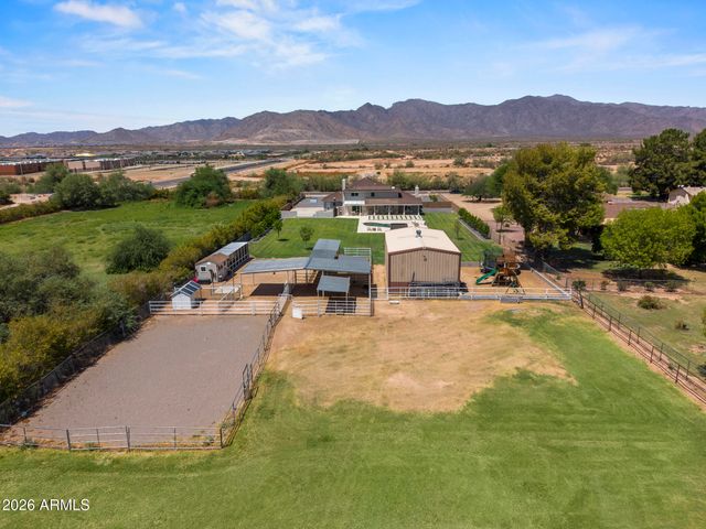 7031 N PERRYVILLE Road, Waddell, AZ 85355