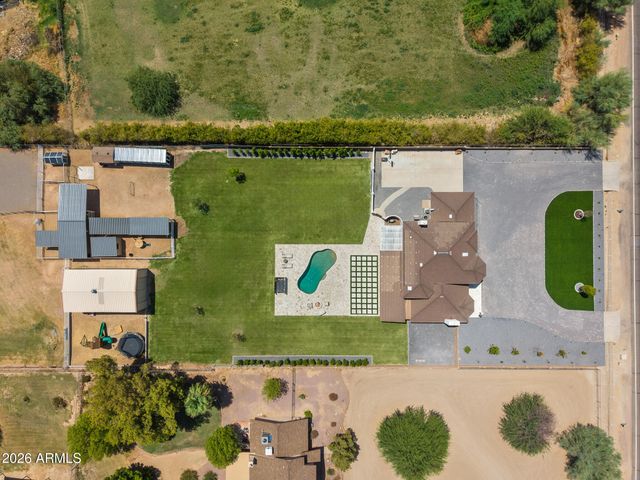 7031 N PERRYVILLE Road, Waddell, AZ 85355