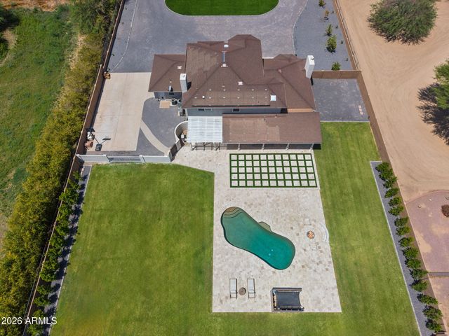 7031 N PERRYVILLE Road, Waddell, AZ 85355