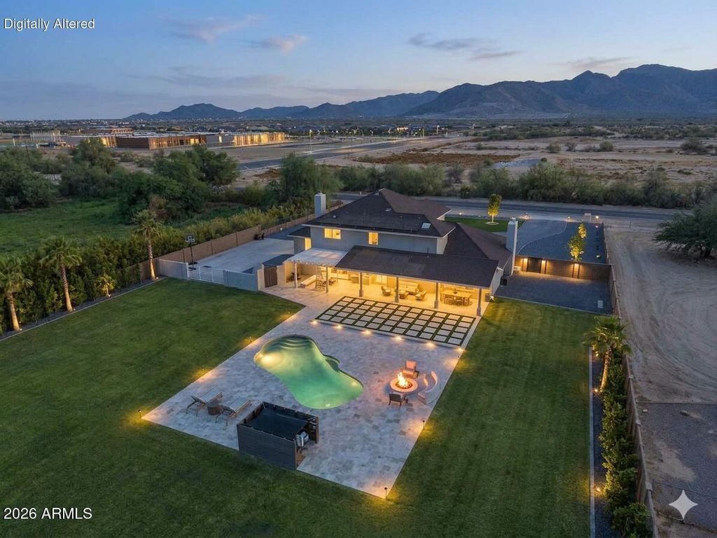 7031 N PERRYVILLE Road, Waddell, AZ 85355 — exterior