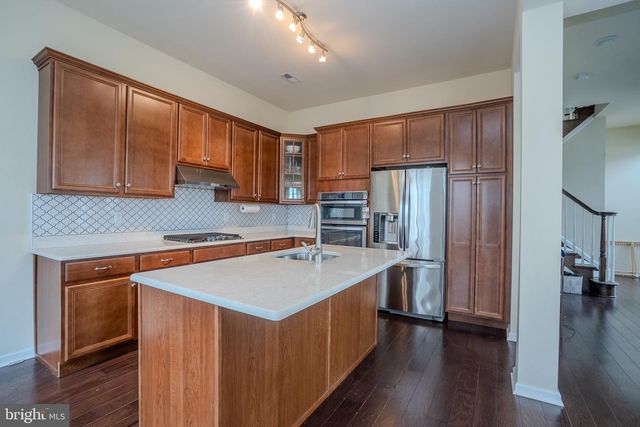 1802 YEARLING CT, Cherry Hill, NJ 08002