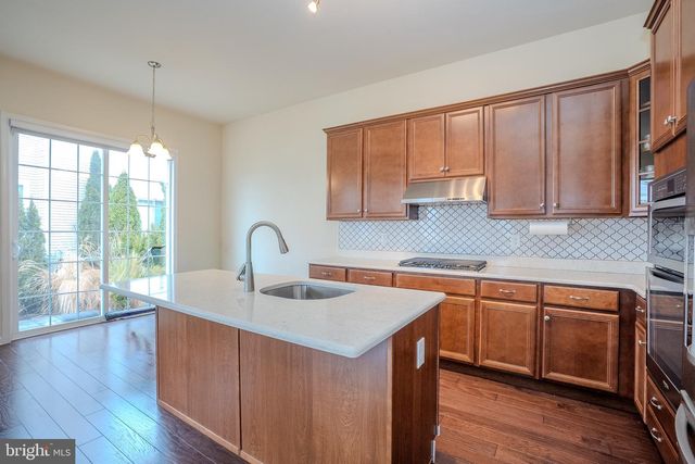 1802 YEARLING CT, Cherry Hill, NJ 08002