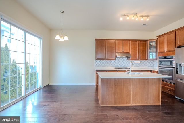 1802 YEARLING CT, Cherry Hill, NJ 08002