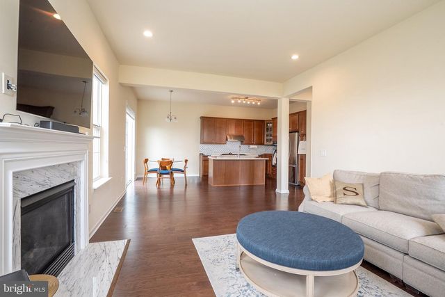 1802 YEARLING CT, Cherry Hill, NJ 08002