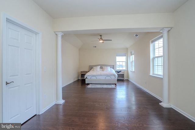 1802 YEARLING CT, Cherry Hill, NJ 08002