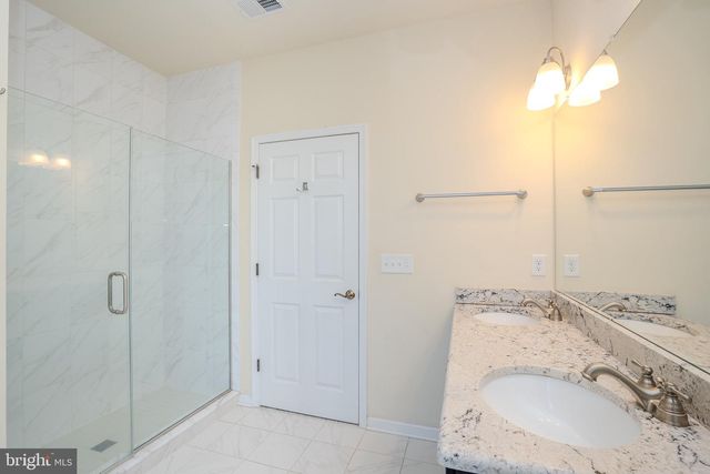 1802 YEARLING CT, Cherry Hill, NJ 08002