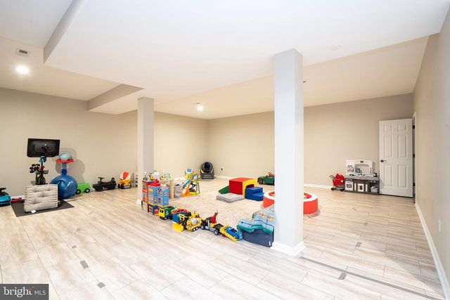 1802 YEARLING CT, Cherry Hill, NJ 08002