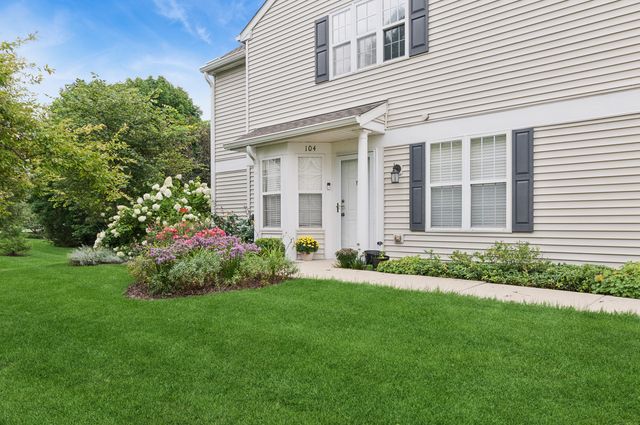 2911 Bartlett Court 104, Naperville, IL 60564