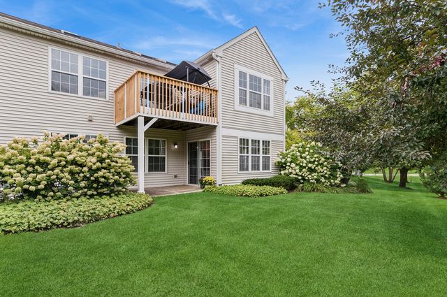 2911 Bartlett Court 104, Naperville, IL 60564