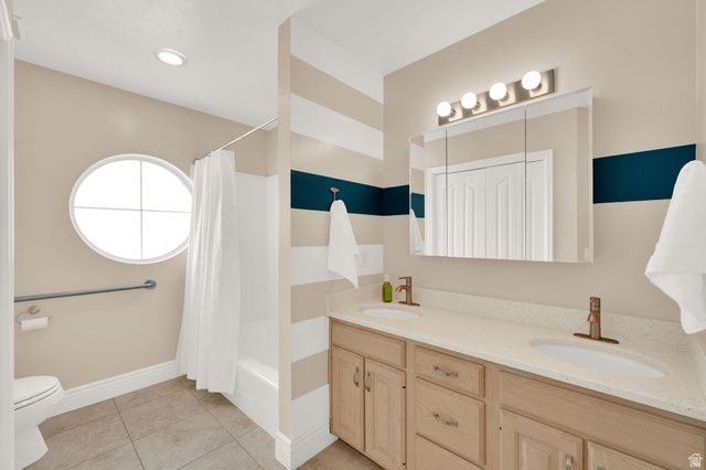 2137 E SUMMERWOOD DR, Layton, UT 84040