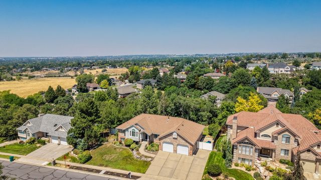 2137 E SUMMERWOOD DR, Layton, UT 84040