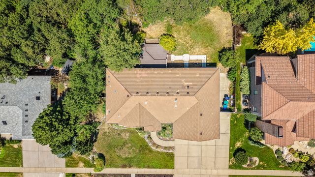 2137 E SUMMERWOOD DR, Layton, UT 84040