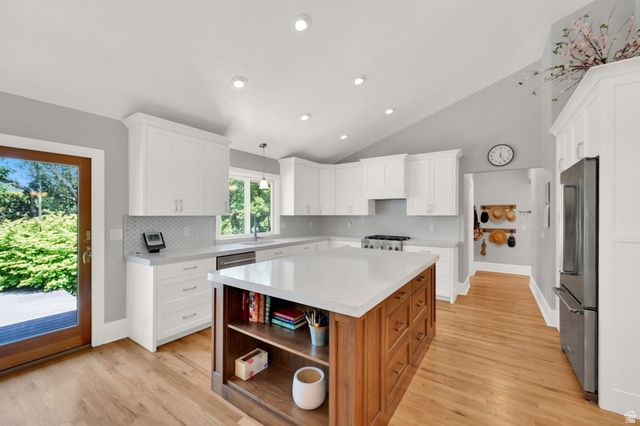2137 E SUMMERWOOD DR, Layton, UT 84040