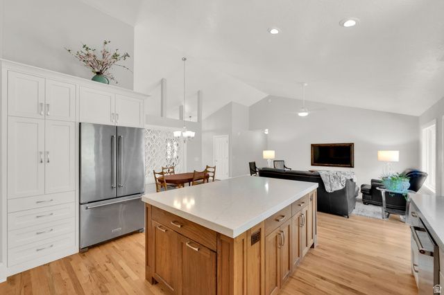 2137 E SUMMERWOOD DR, Layton, UT 84040